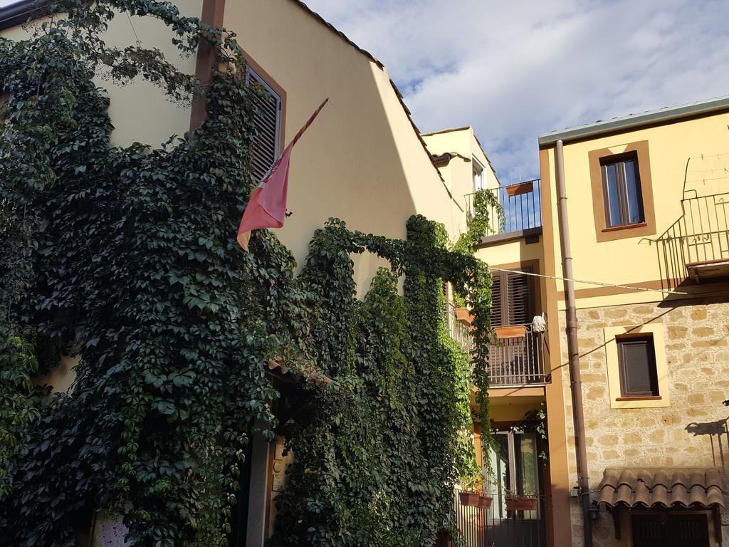 La Volpe E L'Uva B&B Piazza Armerina Kültér fotó
